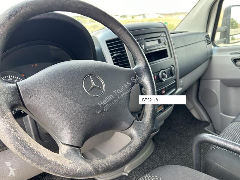 Furgoneta Mercedes 515