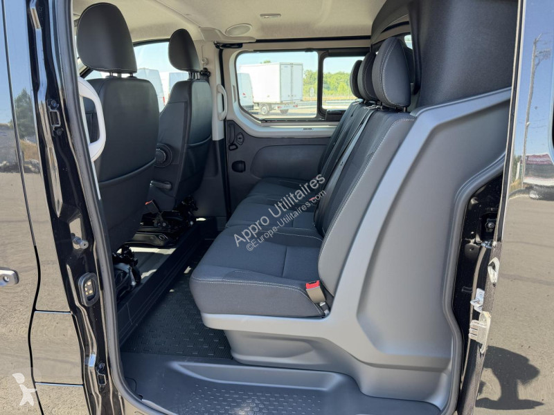 Véhicule utilitaire Renault TRAFIC L1H1 EXTRA...