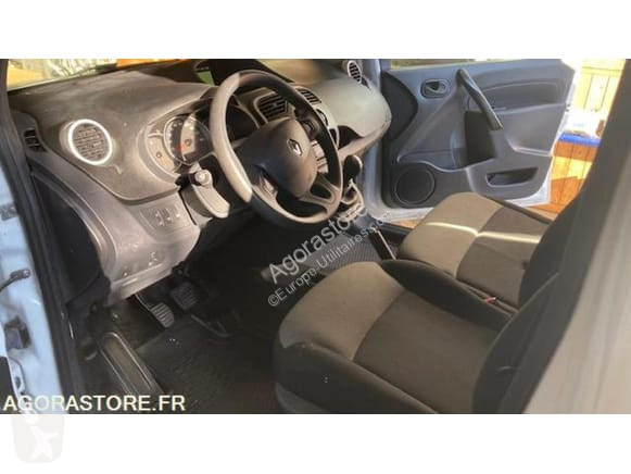 Véhicule utilitaire