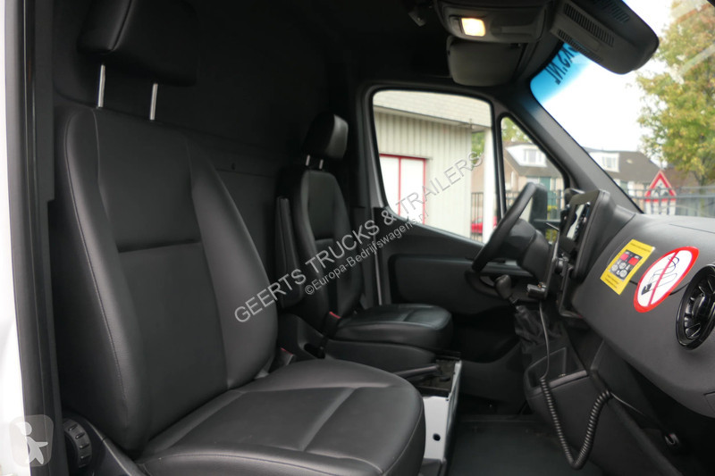 Лекотоварен автомобил Mercedes 314 CDi | XARIOS...