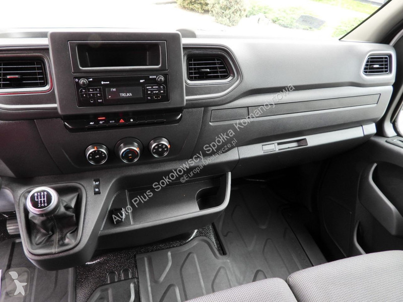 Лекотоварен автомобил Renault  MASTER