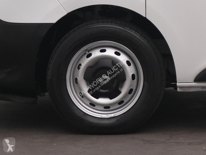 Furgoneta Renault 125PK