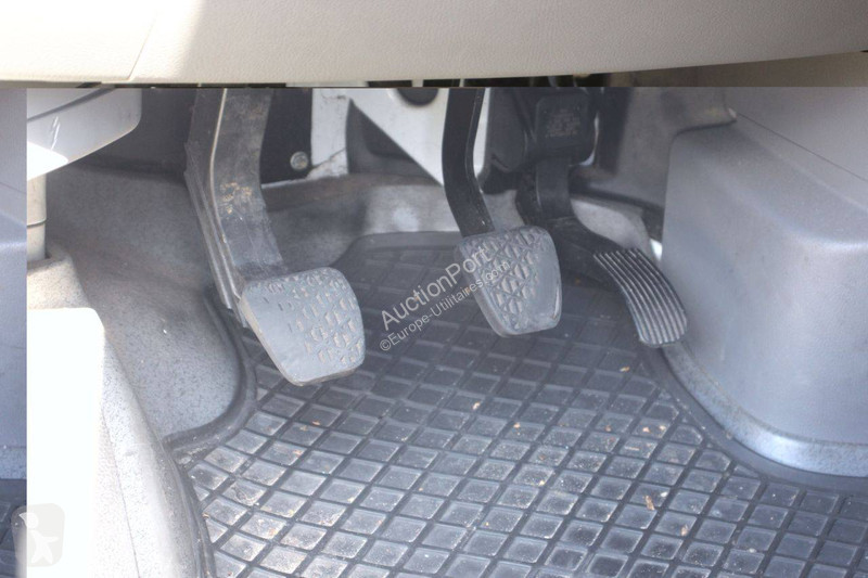 Mercedes 316 CDI van