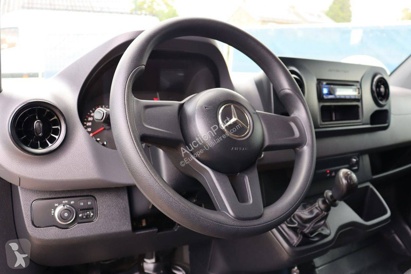 Mercedes 314 CDI van