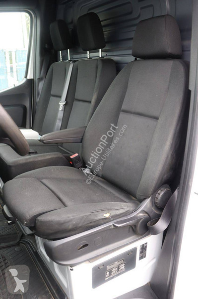 Mercedes 316 CDI van