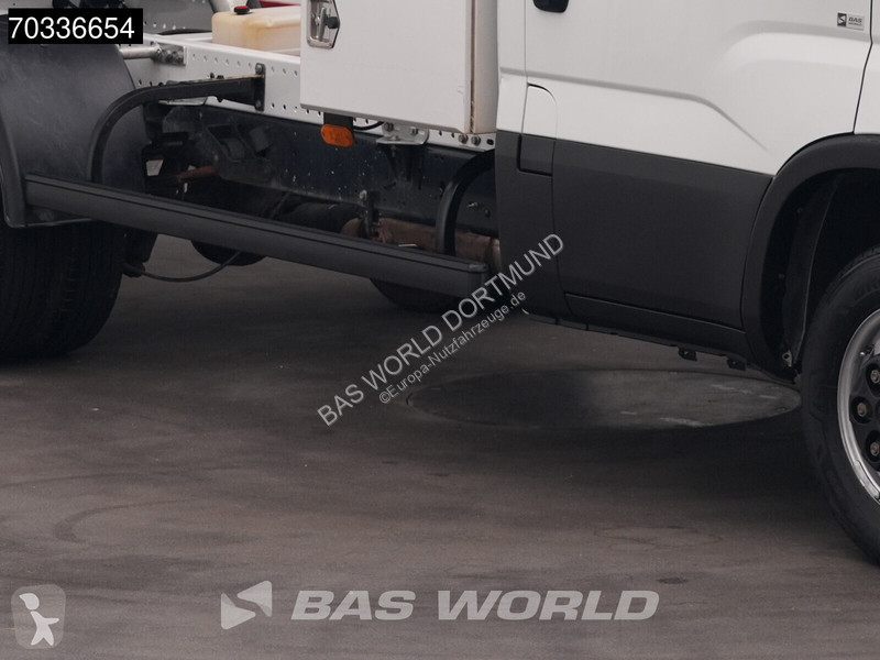 Furgoneta Iveco 35C16 3.0L 160PS...