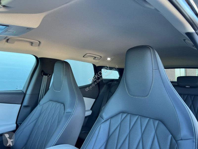 Furgoneta Ford 77kWh | Premium | Extended Range...