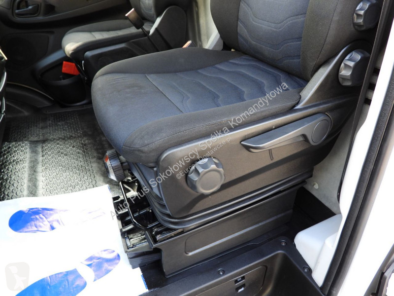Veículo utilitário Iveco 35C14 DAILY