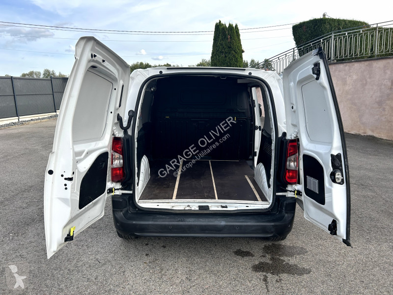 Užitkové vozidlo Citroën M 1000KG 1.5 Bluehdi...