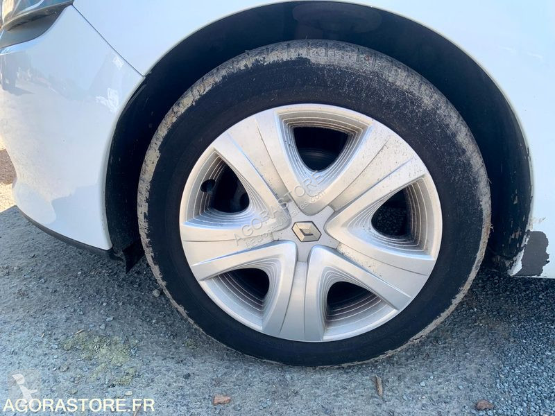 Véhicule utilitaire Renault CLIO