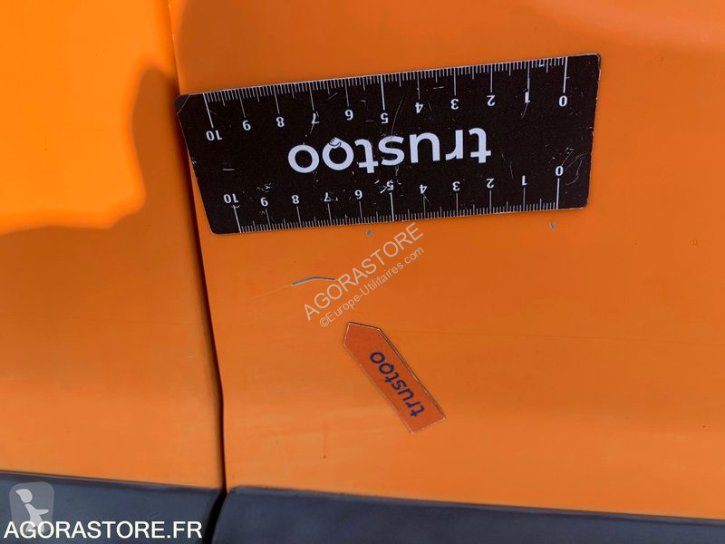 Véhicule utilitaire Renault KANGOO