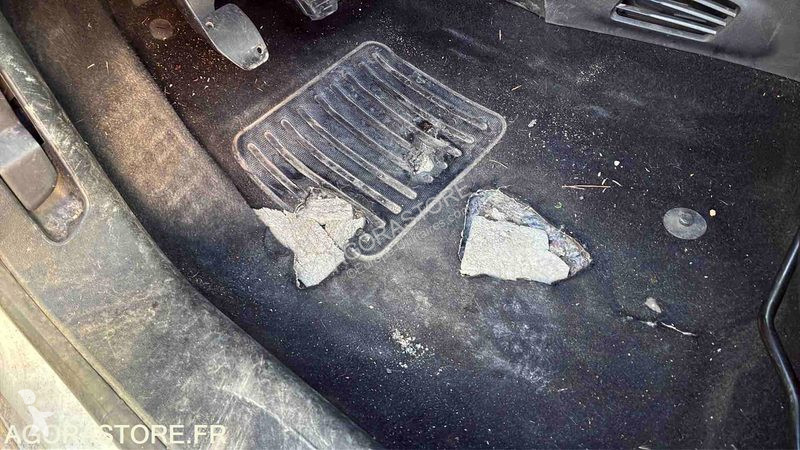 Véhicule utilitaire Peugeot 208