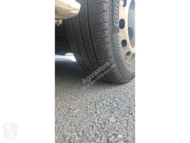 Véhicule utilitaire Renault TRAFIC