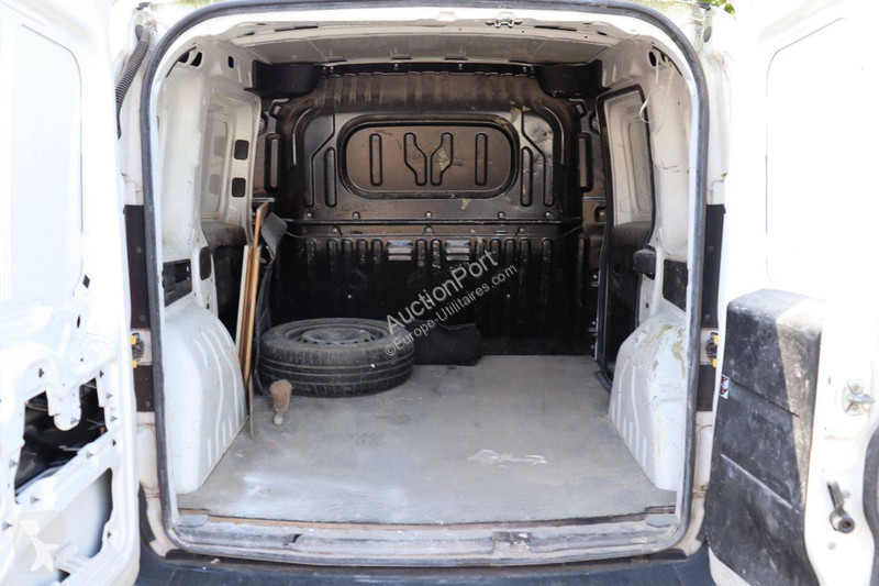 Opel van van
