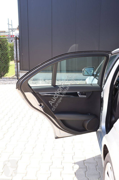 Nyttofordon Mercedes CDI C-Klasse