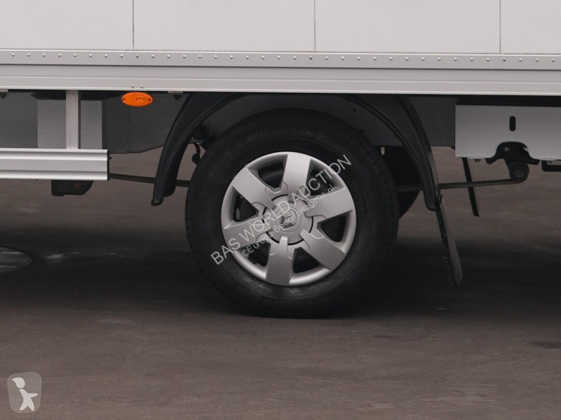 Furgoneta Renault 145PK