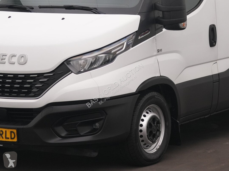 Autoutilitară Iveco 35S18