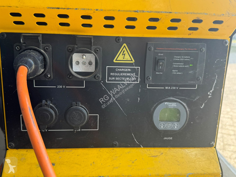 Véhicule utilitaire Renault Hoogwerker Klubb (...