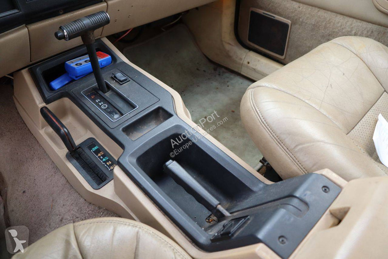 Véhicule utilitaire Jeep Limited
