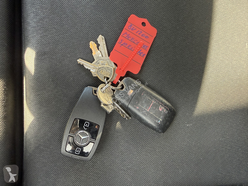 Véhicule utilitaire Mercedes 315 1.9 CDI 150PK