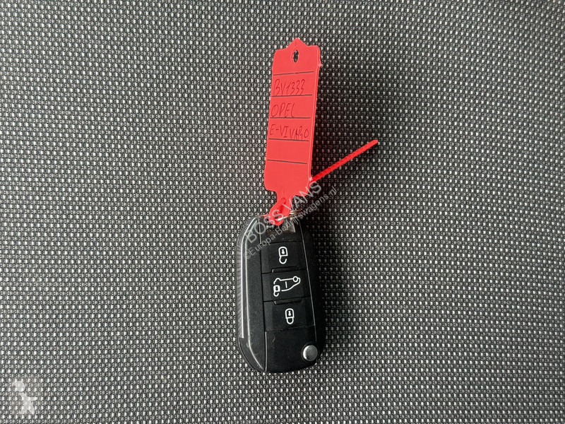 Véhicule utilitaire Opel e 75kWh 136PK e-