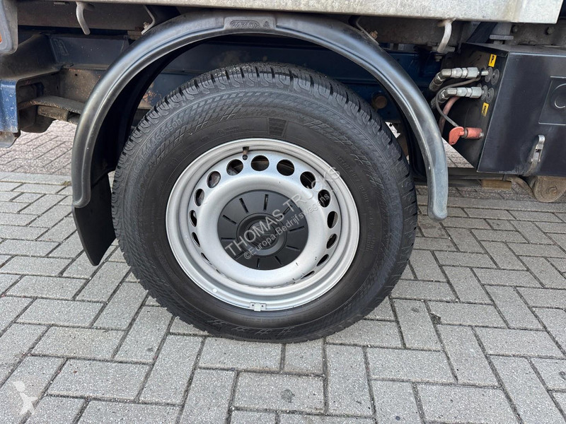 Užitkové vozidlo Volkswagen Doka, Crane HIAB T...