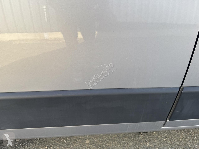 Véhicule utilitaire Opel MOVANO 3T5 L3H2 2.2...
