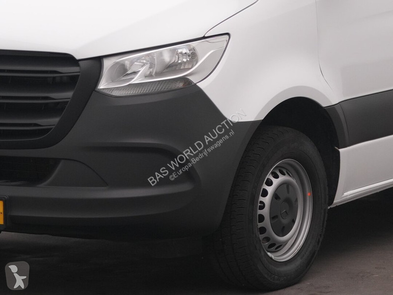 Mercedes 315 CDI van