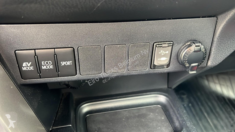Toyota (HYBRID / AUTOMATIC GEARBOX / BOITE AUTO...