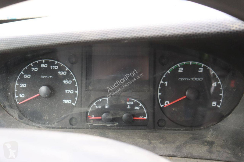Bedrijfswagen Iveco 35C13