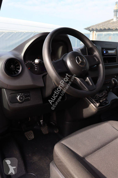 Véhicule utilitaire Mercedes