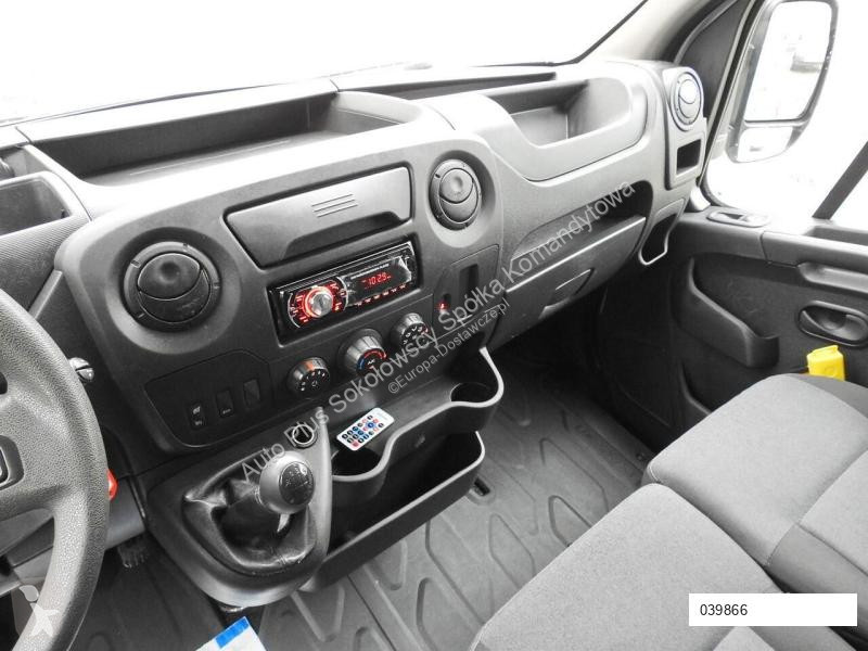 Autoutilitară Renault MASTER PLANDEKA 10 PALET...