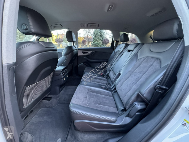 Véhicule utilitaire Audi Q7
