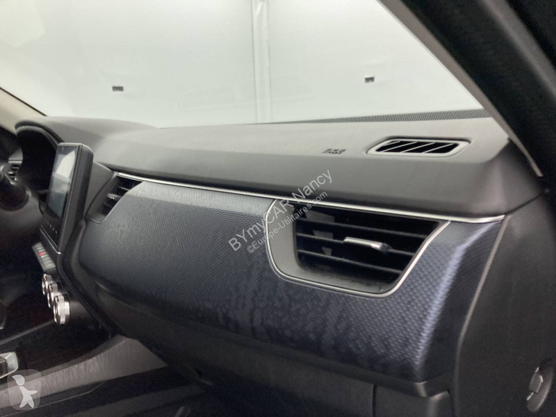 Autoutilitară Renault Arkana TCe 140 EDC - 22