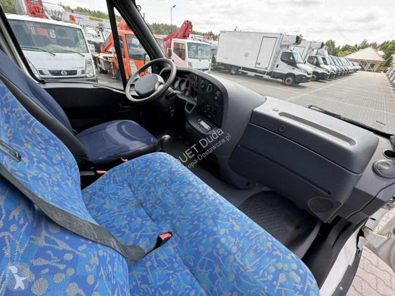 Furgoneta Iveco