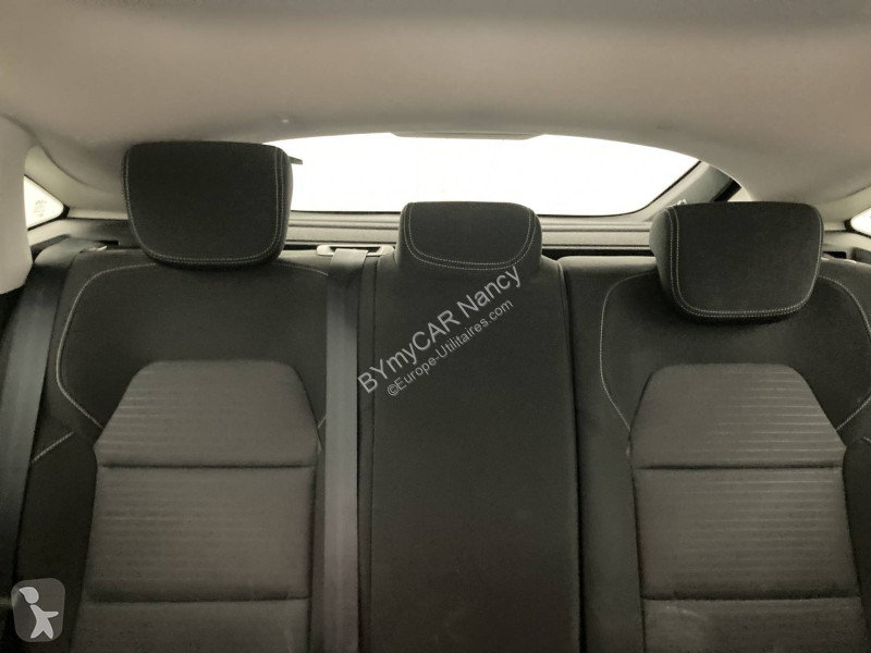 Autoutilitară Renault Arkana mild hybrid 140...