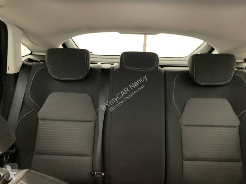 Autoutilitară Renault Arkana mild hybrid 140...