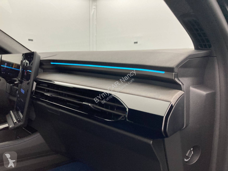 Autoutilitară Renault Rafale E-Tech 4x4 300