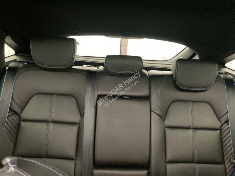 Autoutilitară Renault Arkana E-Tech 145 - 23