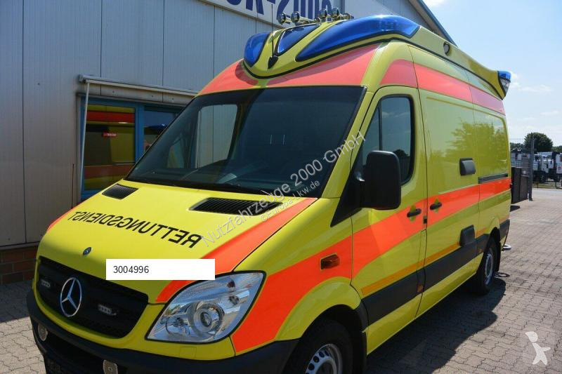 Veículo utilitário Mercedes Delfis -...