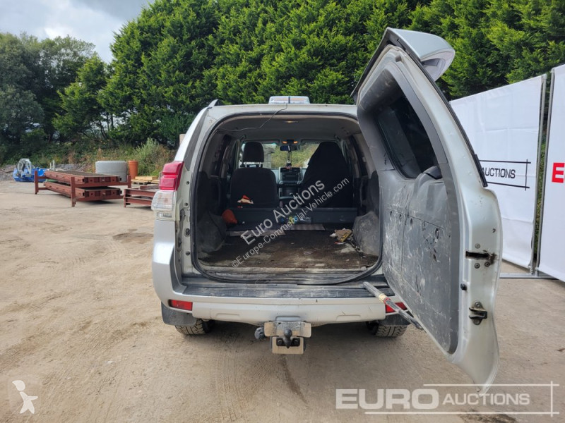 Furgoneta Toyota Landcruiser