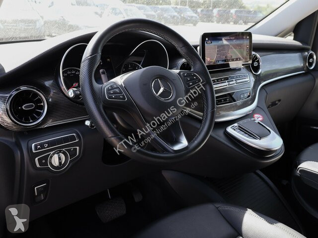 Bedrijfswagen Mercedes