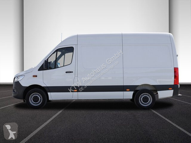 Užitkové vozidlo Mercedes 317...