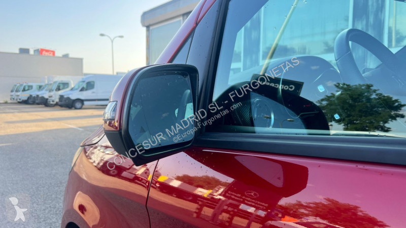 Veicolo commerciale Mercedes 220 d Largo