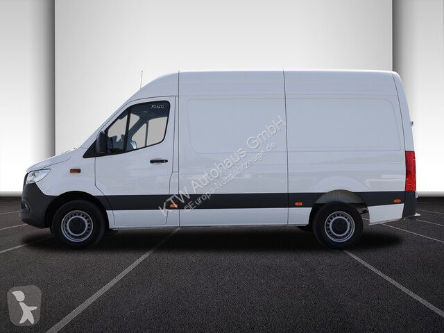 Autoutilitară Mercedes 317 CDI...