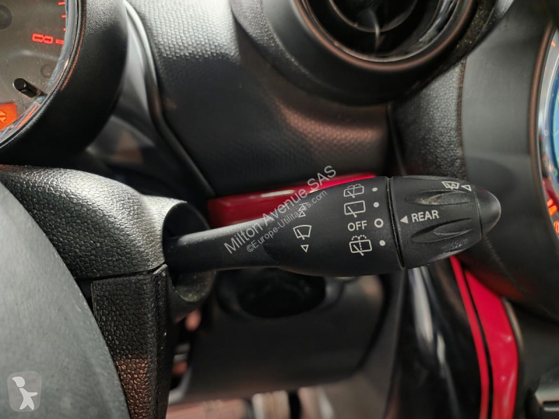 Лекотоварен автомобил Mini