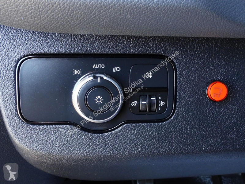 عربة نفعية Mercedes 23ASTER
