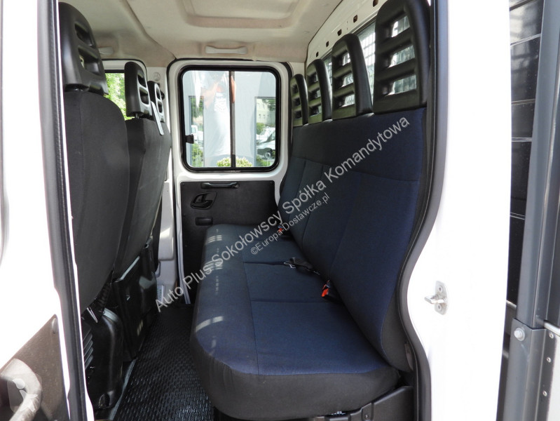 Samochód dostawczy Iveco 35S12 DAILY
