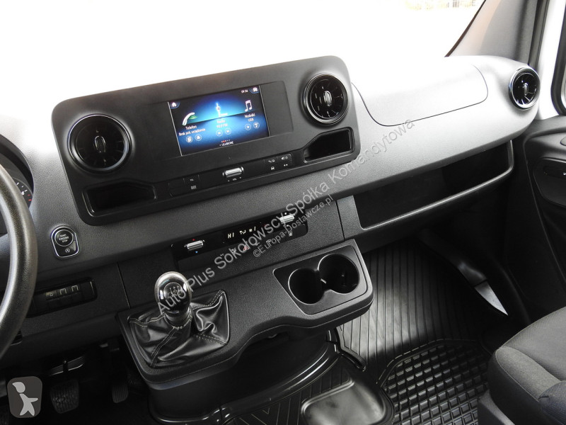 Samochód dostawczy Mercedes 25RAFTER