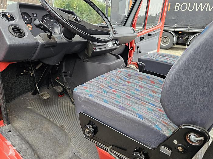 Véhicule utilitaire Mercedes 310 A | BENZINE |...